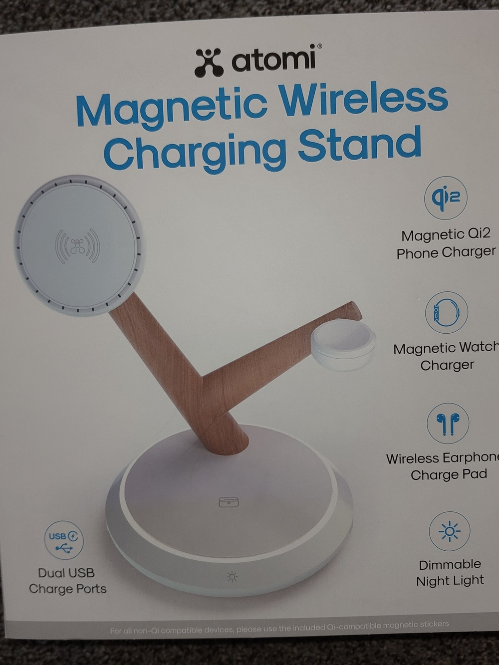 atomi Magnetic Wireless Charging Stand - White & Wood
